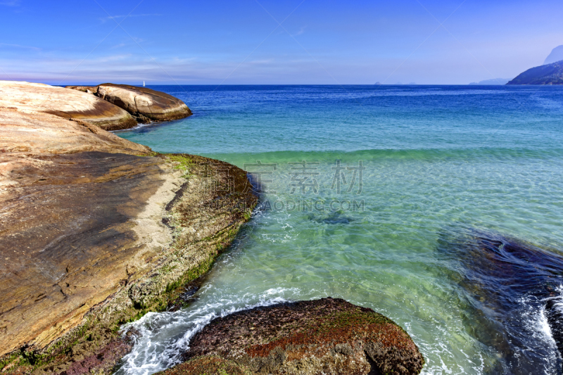 阿波阿杜尔海滩,岩石,海洋,伊帕尼马海滩,岩石海岸线,里约热内卢,南美,水,天空,美