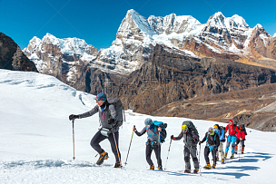 高处,冰河,山,人,导游,年龄对比,尼泊尔,背包族,勇气,徒步旅行