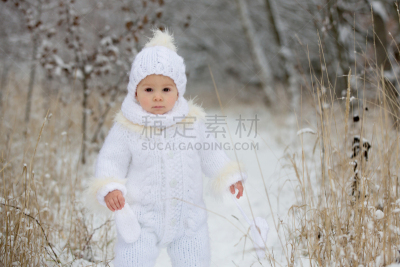 兄弟,小的,户外,男孩,白昼,冬天,幼儿,可爱的,雪,进行中