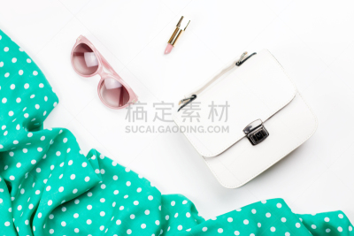 个人随身用品,唇膏,白色,时尚,零钱包,围巾,太阳镜,春天,粉色,时尚系列