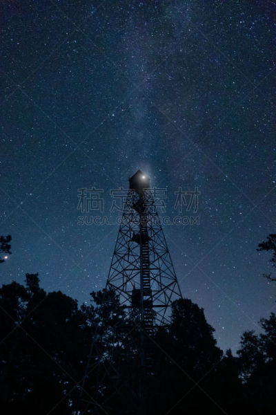 被抛弃的,火警观察塔,银河系,平衡折角灯,在上面,手电筒,暗色,照明设备,北卡罗来纳,河流