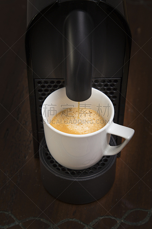 浓咖啡,咖啡机,垂直画幅,饮料,特写,咖啡,机器,现代,一个物体,食品