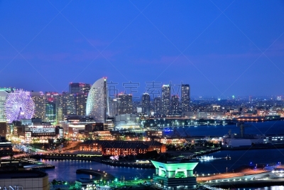 横滨,横滨高速铁路,摩天轮,神奈川县,水平画幅,夜晚,东亚,户外,都市风景,商业金融和工业