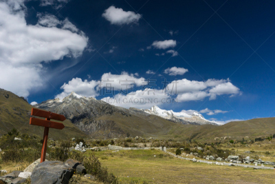 科迪勒拉山脉,山,山谷,标志,安地斯山脉,水平画幅,无人,户外,跟踪标记,哈拉兹城