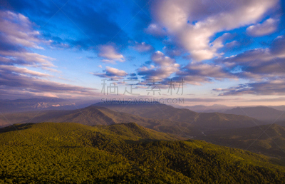 山,地形,云,森林,天空,公园,风,水平画幅,高视角,夜晚