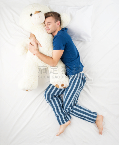 男人,泰迪熊,大块头,北极熊,垂直画幅,夜晚,早晨,男性,仅男人,仅成年人