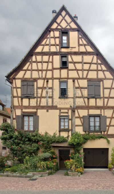 timbered house facade in Sélestat