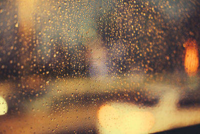 雨,汽车,窗户,水,天空,暴风雨,都市风景,泡泡,雨季,飞溅的水滴