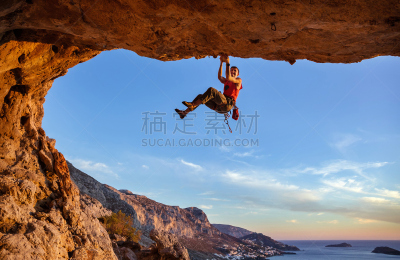 洞穴,男性,天空,水平画幅,风险,户外,仅男人,仅成年人,希腊,青年人