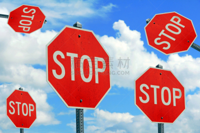停止手势,天空,十字路口,道路危险标志,机敏,水平画幅,无人,缓慢的,交通,户外