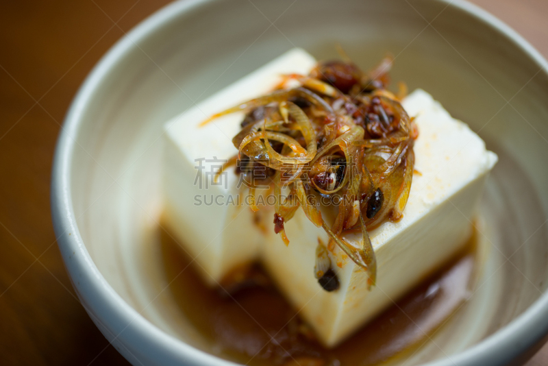 豆腐,日本食品,冷,冷奴,啤酒馆,鱼汤肉汤,涂油烤肉,露天啤酒店,俱乐部食品