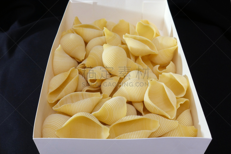 贝壳,意大利面,特写,背景,盒子,饮食,黑色背景,传统,清新