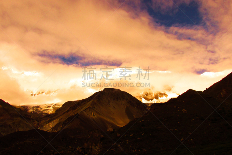 安娜普娜环线,徒步旅行,火山,峡谷,水,天空,沟壑,水平画幅,山,无人