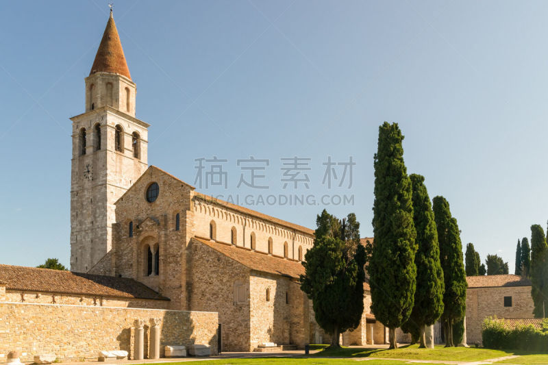 长方形会堂,黛安娜公主,圣母马丽亚,church of santa maria assunta,柏树,钟塔,水平画幅,建筑,无人