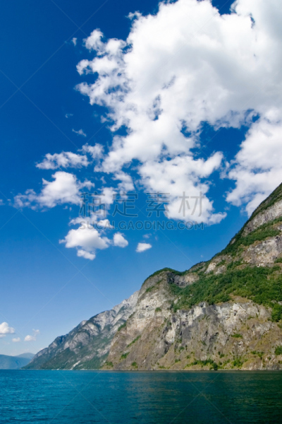挪威,风景,峡湾,奈瑞峡湾,奥尔兰峡湾,松恩峡湾,松恩-菲尤拉讷,垂直画幅,天空,美
