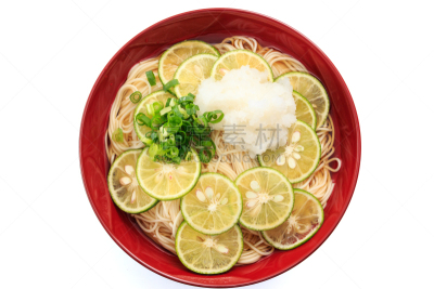 切片食物,亚洲全麦面,酸桔柑,乌冬面,餐具,水平画幅,素食,无人,膳食,长寿饮食