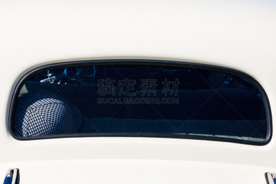 古典式,汽车,格子图案,运动头盔,后方挡风玻璃,衣帽钩,帽架,底盘,传统头盔,水平画幅
