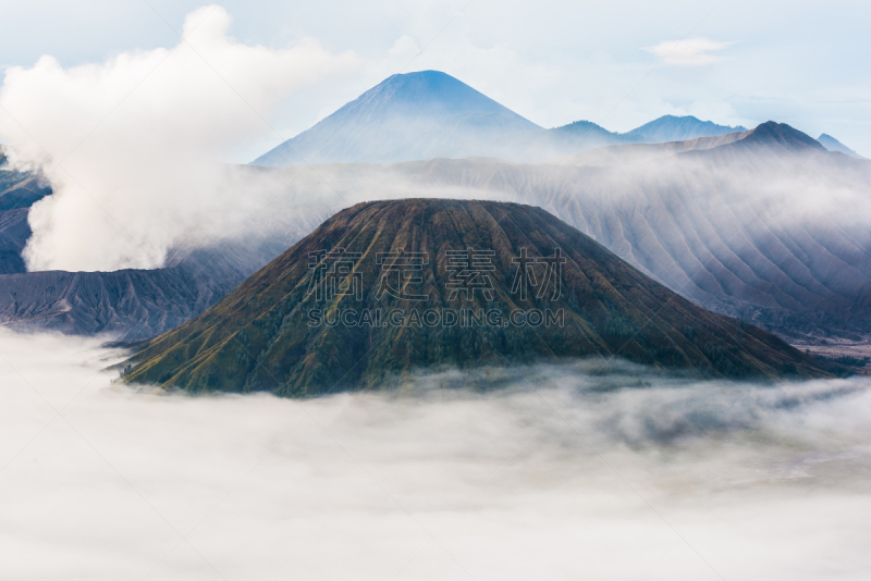 婆罗摩火山,雾,风景,塞梅鲁火山,滕格尔火山,bromo-tengger-semeru national park,东爪哇,爪哇,水平画幅,沙子