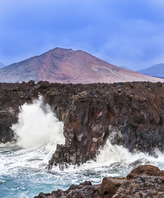 海岸线,波浪,巨大的,普拉亚布兰卡,timanfaya national park,垂直画幅,暴风雨,兰萨罗特岛,大西洋群岛,户外