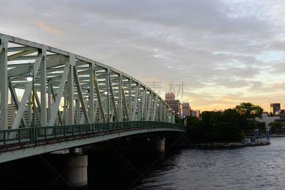 城市,水,天空,水平画幅,无人,曙暮光,东亚,户外,起重机,都市风景
