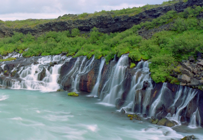 瀑布,hraunfossar,水,水平画幅,苔藓,夏天,户外,草,石头,冰岛国