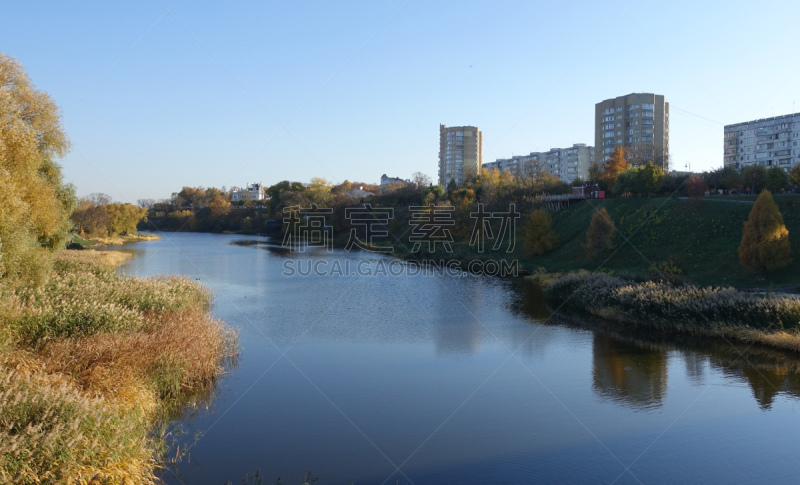 河流,坦波夫,建筑外部,河堤,九月,十月,安静,环境,天气,草