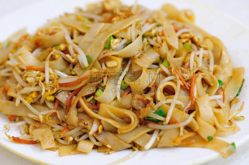 捞面,米粉,中式外卖,蔬菜,香料,碎纸,中国食品,快餐店,豆芽,餐馆
