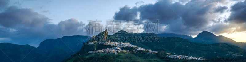 萨阿拉,国内著名景点,云景,著名景点,安达卢西亚,户外,天空,山脉,乌云,风景