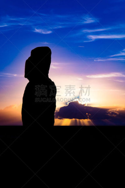 复活节岛 ,ahu vaihu,垂直画幅,南美,天空,旅游目的地,无人,亚虎同卡瑞奇,户外,石材