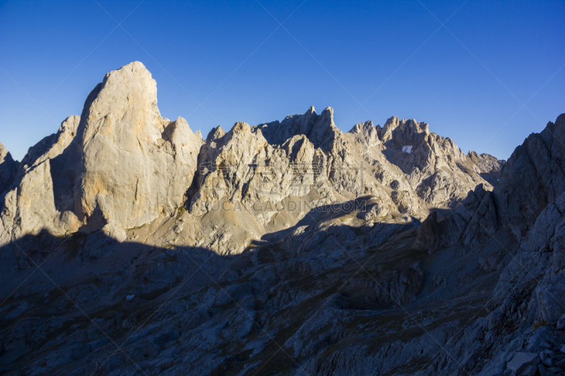 北,纳兰霍德伯爵,西班牙,山脉,天空,公园,水平画幅,高视角,山,坎加斯-德奥尼斯