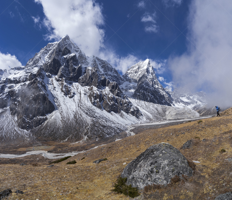 喜马拉雅山脉,珠穆朗玛峰,徒步旅行,摄影师,大本营,水平画幅,云,坤布,珠峰大本营,旅行者