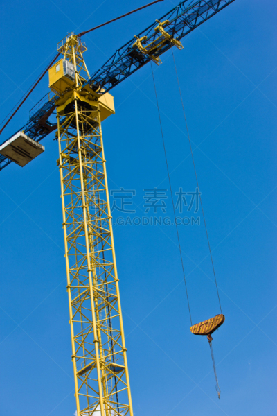 起重机,提举,拿着,黄色,垂直画幅,建筑工地,图像,建筑业,挂在木架上,建造