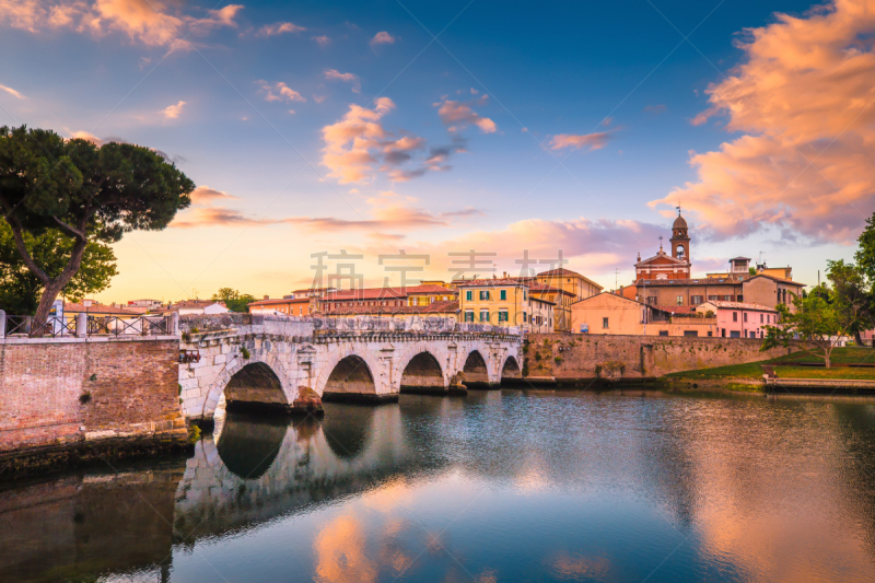 rimini,都市风景,著名景点,河流,石头,夏天,户外,天空,建筑,城市