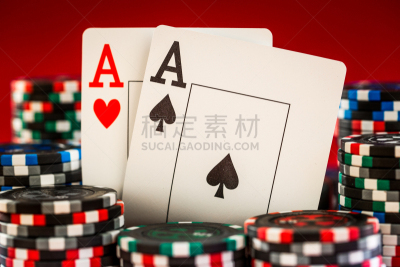 扑克牌a,两个物体,慈善救济,折叠的,桌子,水平画幅,无人,损失,拿着,特写