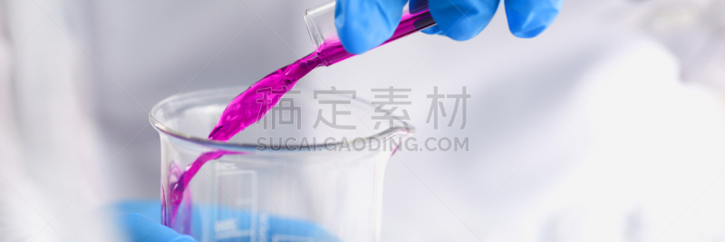 化学家,玻璃杯,男性,举起手,试管,拿着,装管,科学实验,家庭生活,实验室