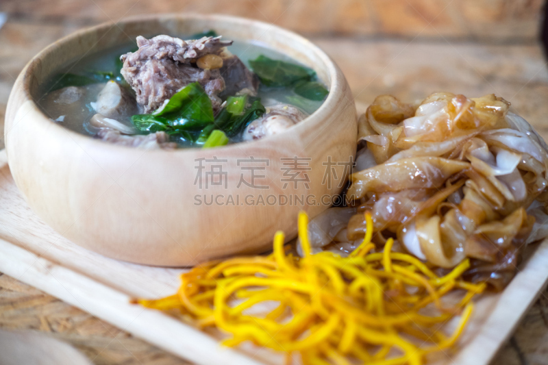 泰国,动物嚎叫,肉汁,羽衣甘蓝,餐具,水平画幅,开胃品,排骨,膳食,肉