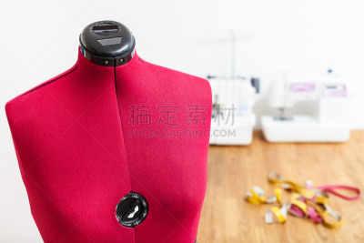 裁缝,纺织品,工作室,连衣裙,时装模特,女性,室内,红色,木制