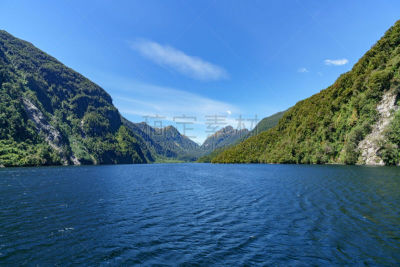 doubtful sound,峡湾,新西兰,船,南地大区,巨石,海岸线,南阿尔卑斯山脉,背景,岩石