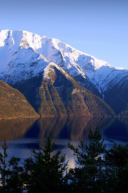 山脉,峡湾,挪威,自然,垂直画幅,地形,雪,无人,户外,海洋