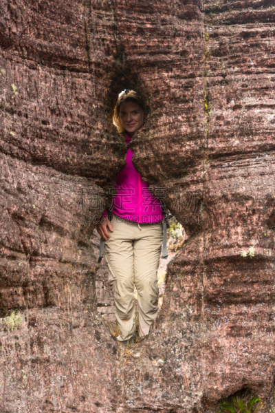 罗赖马山,canaima,平顶山,平顶山区,罗赖马州,委内瑞拉,垂直画幅,南美,水,无人