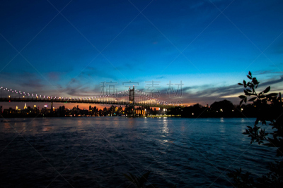 三区大桥,夜晚,河流,建筑外部,在上面,纽约,水,天空,美国,水平画幅