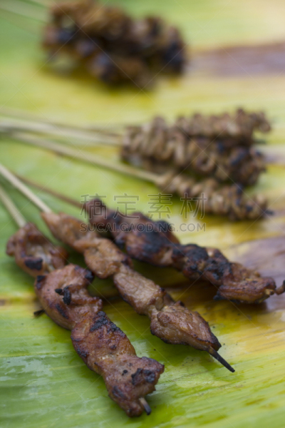 街头食品,菲律宾人,鸡肉沙嗲,动物肠,动物消化系统,沙嗲,垂直画幅,格子烤肉,无人,开胃品