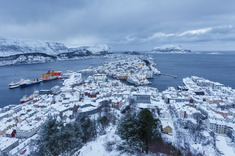 山,都市风景,城镇,阿雷松德,阿克斯拉山,水,艺术,水平画幅,雪,海港