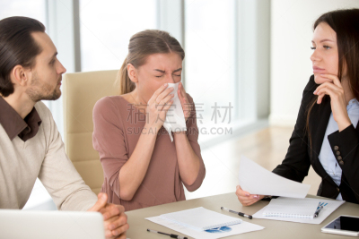 会议,女商人,拿着,手帕,青年人,甲型流感a,窦炎,身体状况,症状