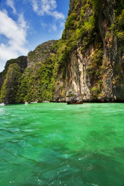 泰国,泻湖,自然美,垂直画幅,水,天空,美,玛雅湾,安达曼海,夏天