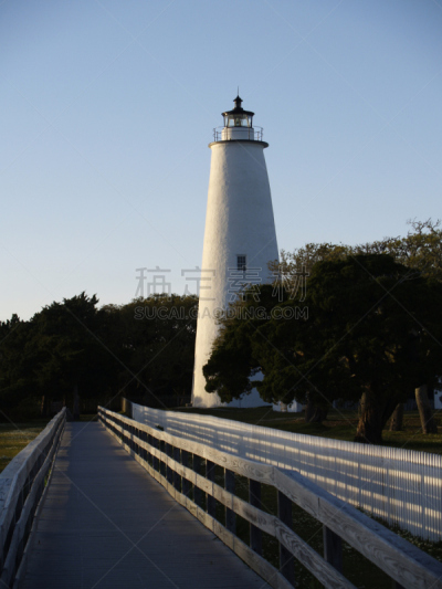 奥卡拉寇克灯塔,奥卡拉寇克岛,望角国际海岸,barrier islands,外海岸,北卡罗来纳,垂直画幅,旅游目的地,无人,建筑外部
