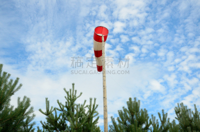 天空,夏天,条纹,白昼,晴朗,正面视角,留白,风,水平画幅,云
