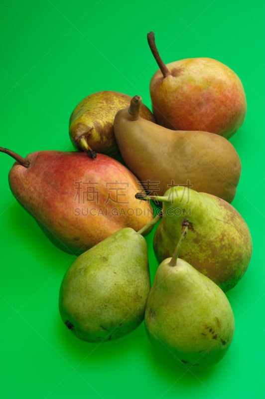 垂直画幅,拍摄场景,绿色,梨,水果,无人,bosc pear,组物体,背景分离,anjou pear