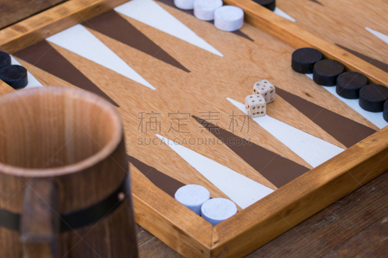 传统,双陆棋,褐色,休闲活动,水平画幅,进行中,风险,组物体,银行柜台,棋盘游戏