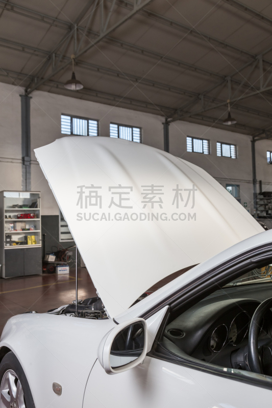 汽车,调音师,汽车抛锚,垂直画幅,废金属,陆用车,部分,技术,2015年,汽油